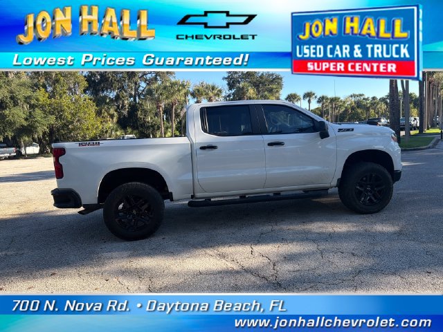 Used 2024 Chevrolet Silverado 1500 Custom Trail Boss w/ Turbomax Blackout Package AWD/4WD image 11