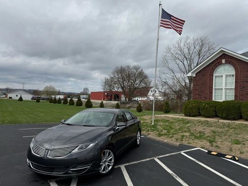 Used 2016 Lincoln MKZ w/ Equipment Group 300A Reserve image 1