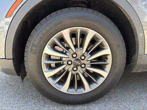Used 2021 Lincoln Nautilus FWD w/ Equipment Group 101A image 20