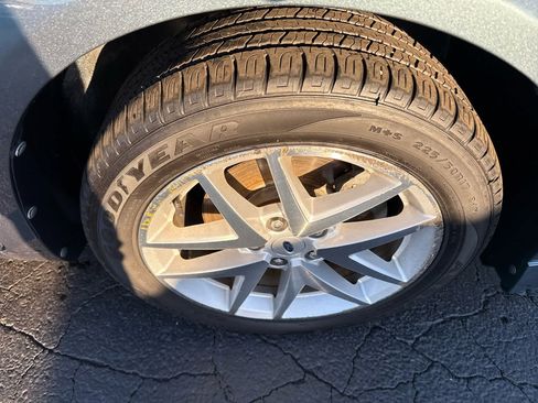 Used 2012 Ford Fusion SEL image 10