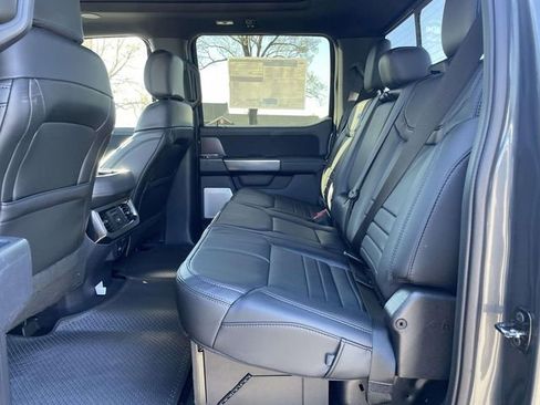 New 2026 Ford F250 Platinum w/ FX4 Off-Road Package AWD/4WD image 11
