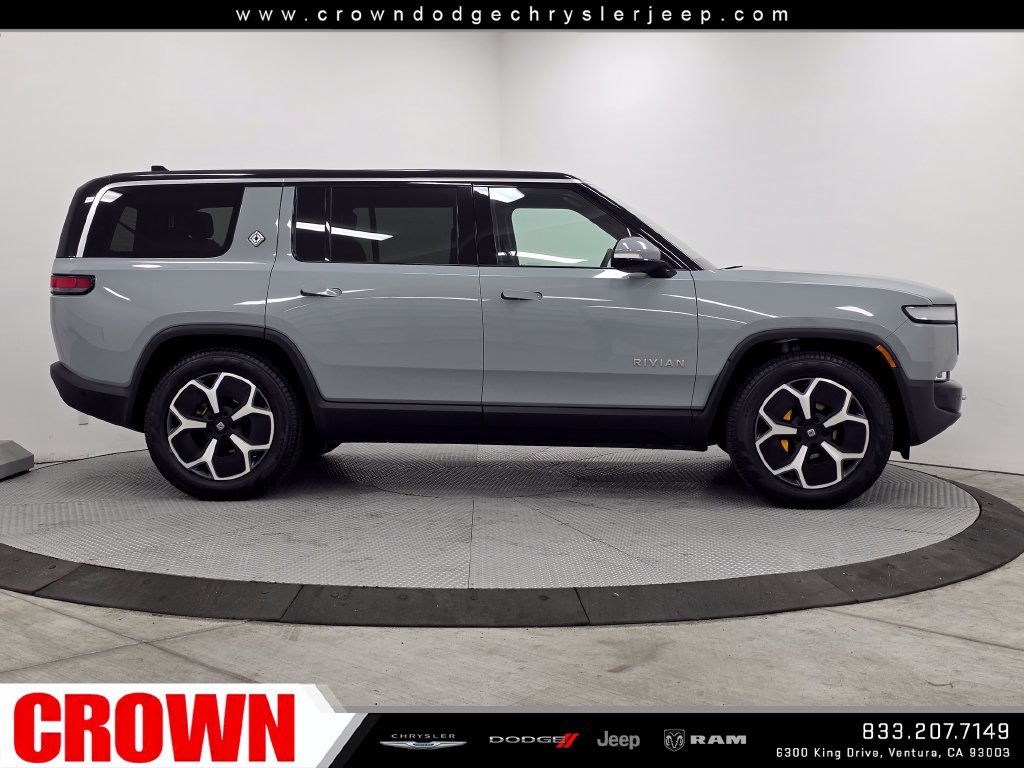 Used 2024 Rivian R1S Adventure Quad AWD/4WD image 8