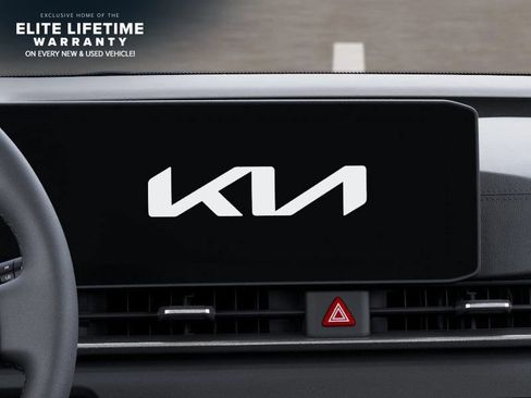 New 2026 Kia Carnival EX FWD image 21