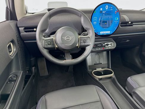 Used 2025 MINI Cooper S FWD image 23