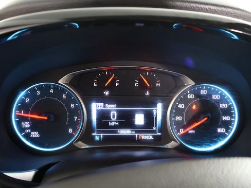 Used 2018 Chevrolet Traverse LT AWD/4WD image 43