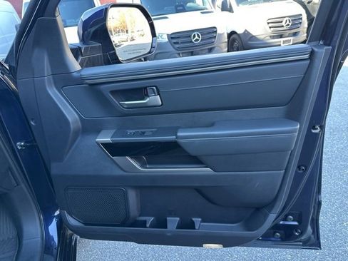 Used 2023 Toyota Tundra Limited image 29