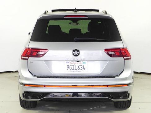 Certified 2023 Volkswagen Tiguan SE R-Line FWD image 8