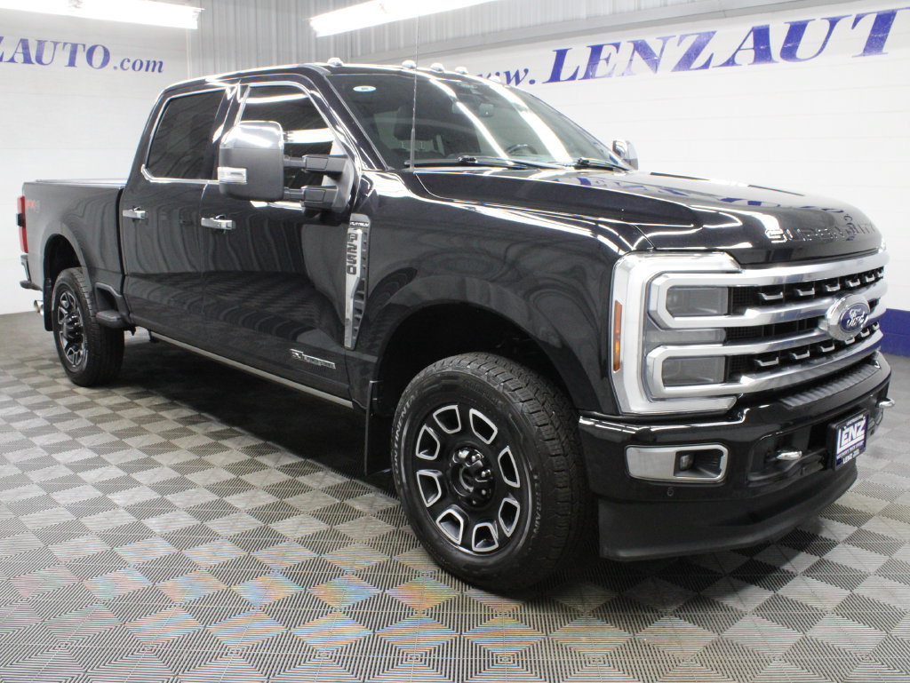 Used 2024 Ford F250 Platinum w/ FX4 Off-Road Package AWD/4WD image 3