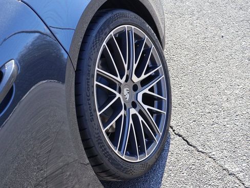 New 2026 Porsche Panamera image 38