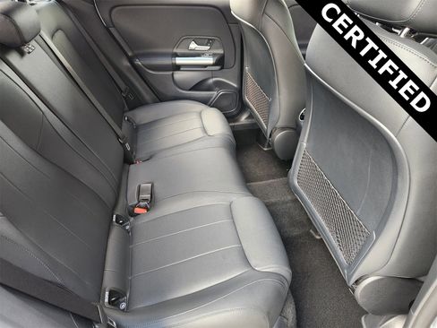 Certified 2025 Mercedes-Benz GLA 250 image 31