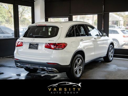 Used 2021 Mercedes-Benz GLC 300 4MATIC w/ Premium Package image 4