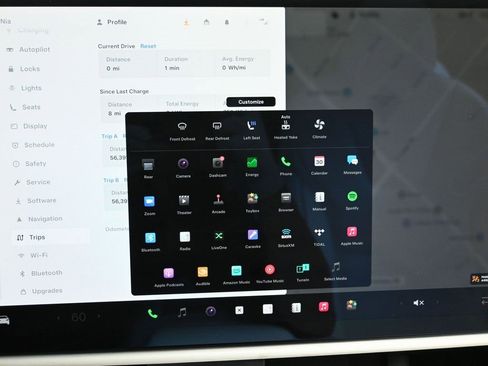 Used 2022 Tesla Model X Plaid image 32