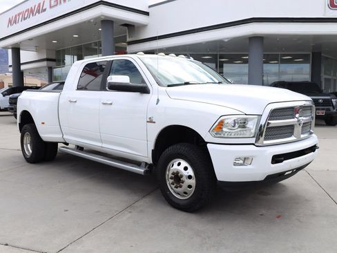 Used 2014 RAM 3500 Laramie Longhorn AWD/4WD image 8