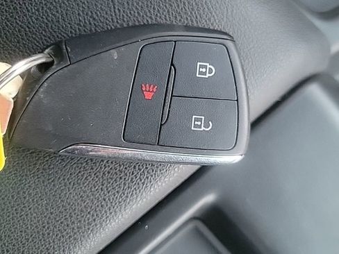 Used 2022 Chevrolet Silverado 1500 W/T w/ WT Value Package image 17