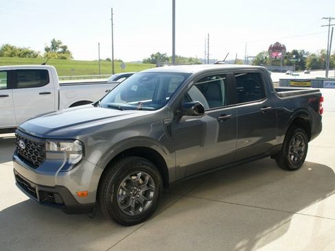 New 2025 Ford Maverick XLT w/ XLT Luxury Package image 5