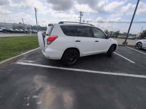 Used 2007 Toyota RAV4 4WD image 21