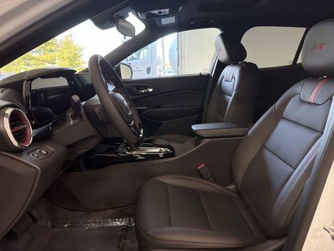 New 2026 Chevrolet Trax RS w/ Sunroof Package image 22