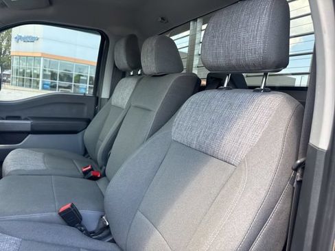 Used 2023 Ford F550 4x4 Regular Cab Super Duty w/ XLT Value Package image 19
