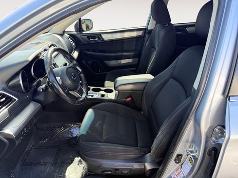 Used 2018 Subaru Legacy 2.5i Premium AWD/4WD image 10
