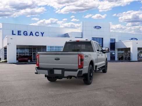 New 2026 Ford F250 Lariat w/ Black Appearance Package AWD/4WD image 8