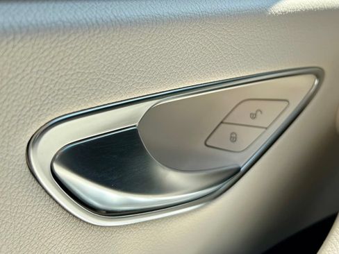 Certified 2023 Mercedes-Benz E 350 4MATIC Sedan image 35