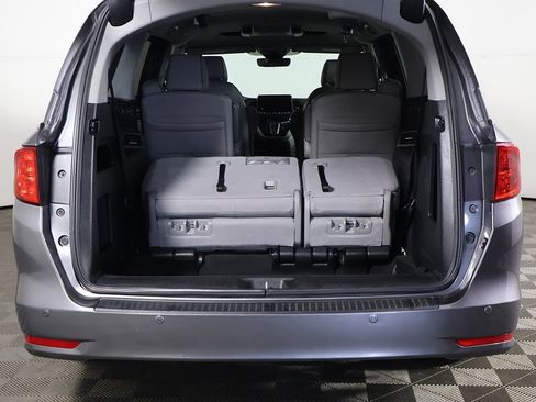 Used 2023 Honda Odyssey Elite image 19
