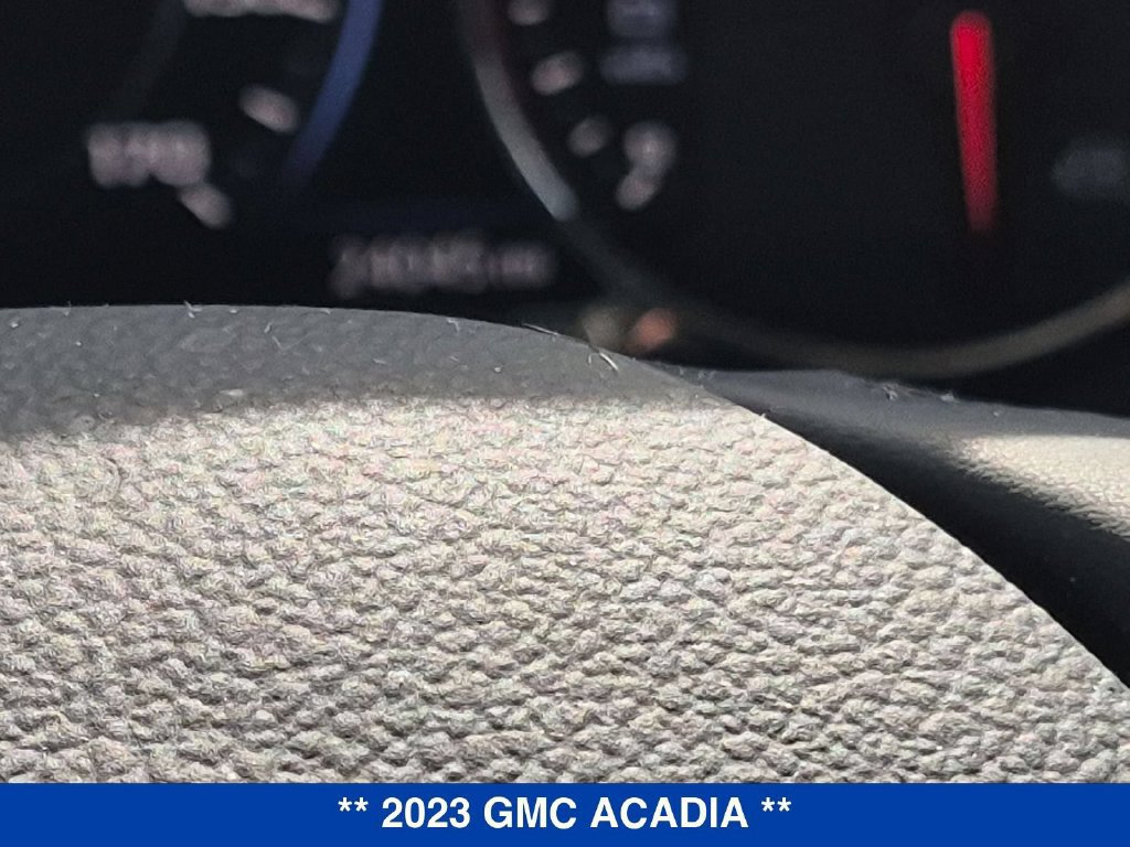 Used 2023 GMC Acadia SLT w/ Technology Package AWD/4WD image 20