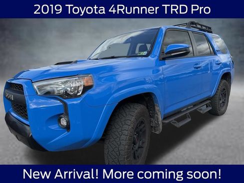 Used 2019 Toyota 4Runner TRD Pro AWD/4WD image 2