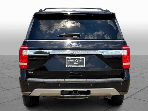 Used 2020 Ford Expedition XLT w/ Equipment Group 202A image 4