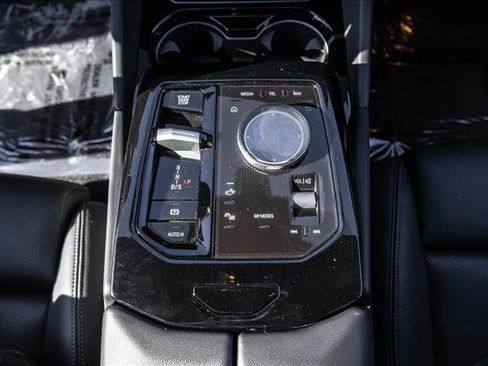 Used 2024 BMW 530i xDrive w/ Premium Package image 20