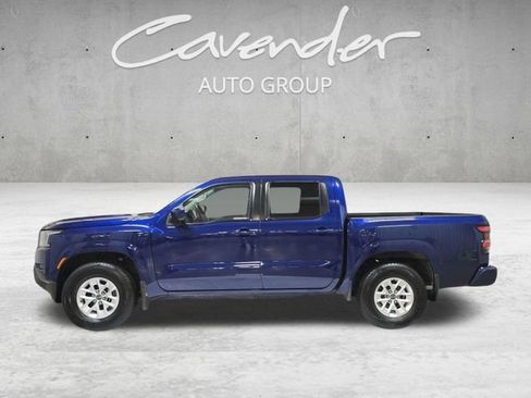 Used 2022 Nissan Frontier SV w/ Technology Package image 13