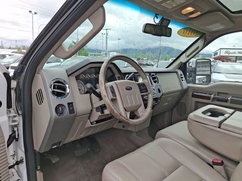 Used 2010 Ford F350 4x4 Crew Cab Super Duty image 16