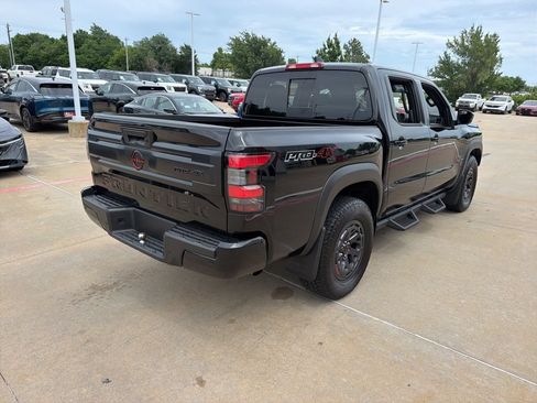 Used 2025 Nissan Frontier PRO-4X AWD/4WD image 5