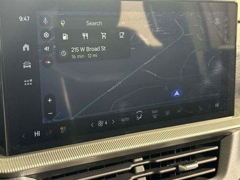 Used 2025 Ford Explorer ST image 27