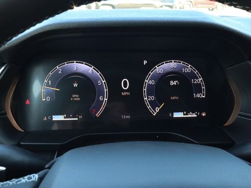 New 2025 Jeep Grand Cherokee Laredo X w/ Luxury Tech Group I image 32