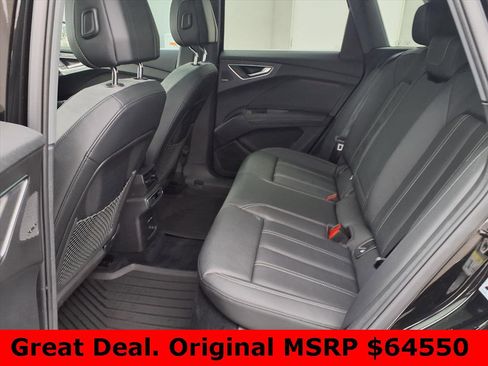 Used 2023 Audi Q4 e-tron Prestige image 24