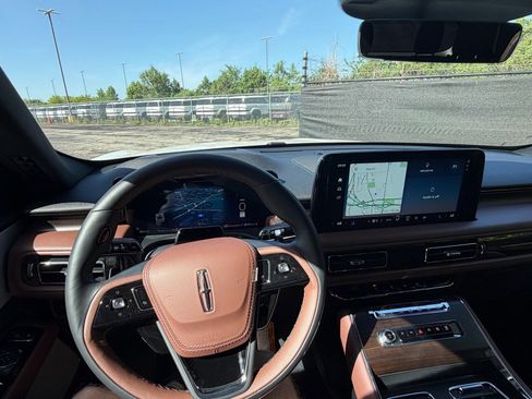 New 2026 Lincoln Aviator Reserve AWD/4WD image 26