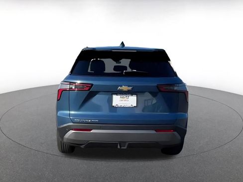 Used 2025 Chevrolet Equinox LT image 12