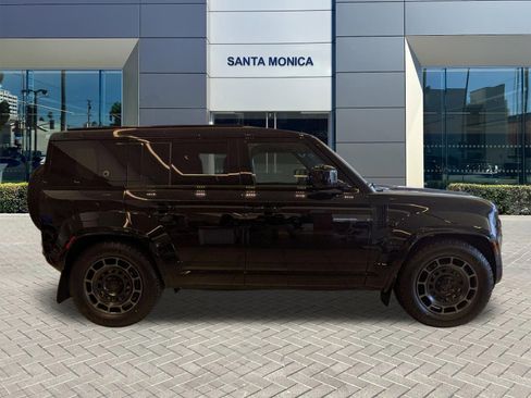 New 2026 Land Rover Defender 110 OCTA AWD/4WD image 4