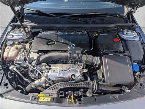 Used 2023 Mercedes-Benz CLA 250 image 23