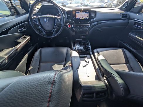 Certified 2022 Honda Ridgeline Black Edition image 28