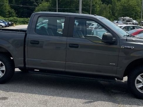 Used 2016 Ford F150 XL w/ Equipment Group 101A Mid AWD/4WD image 3