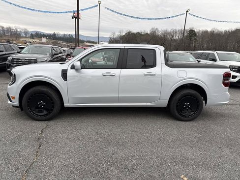 New 2026 Ford Maverick Lobo image 4