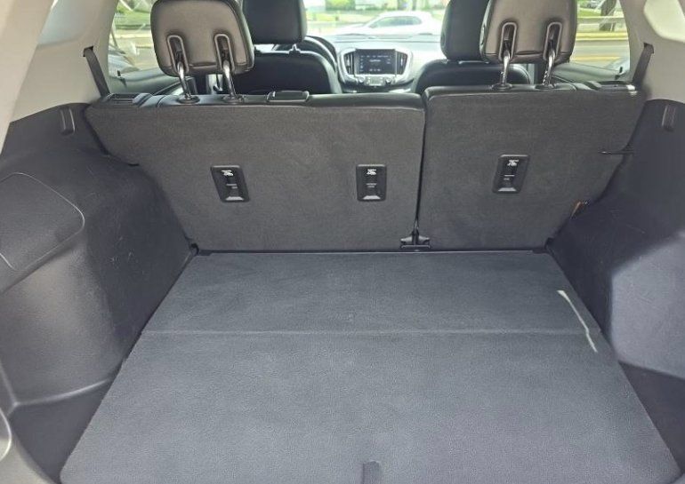 Used 2019 GMC Terrain SLT AWD/4WD image 27