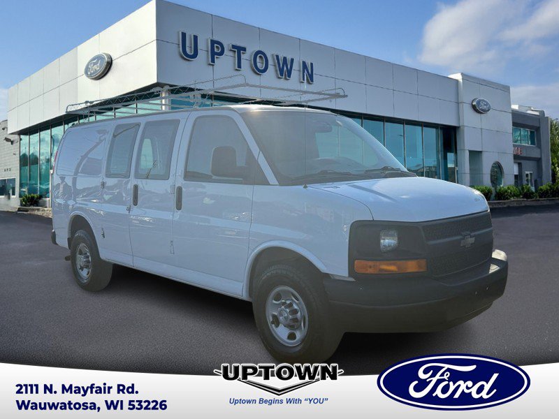 Used 2015 Chevrolet Express 3500 RWD image 1
