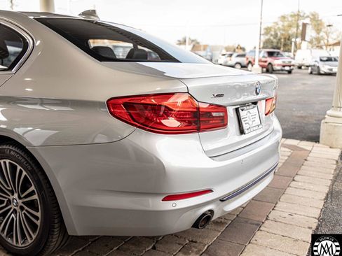 Used 2018 BMW 530i xDrive w/ Premium Package AWD/4WD image 30