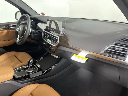 Used 2024 BMW X3 xDrive30i w/ Convenience Package AWD/4WD image 15
