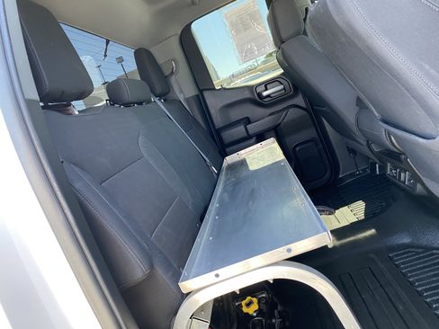 Used 2020 Chevrolet Silverado 1500 LT w/ Convenience Package AWD/4WD image 26