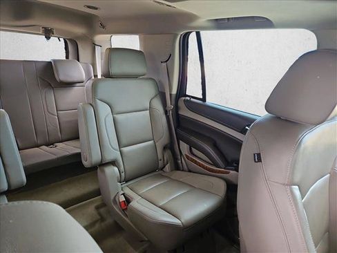 Used 2016 Chevrolet Tahoe LTZ AWD/4WD image 7