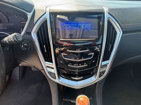 Used 2016 Cadillac SRX Luxury image 15